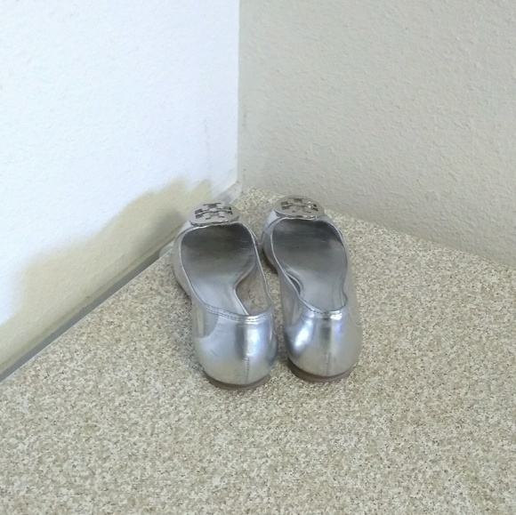Tory Burch Silver Clear Ballet Flats - Picture 6 of 7